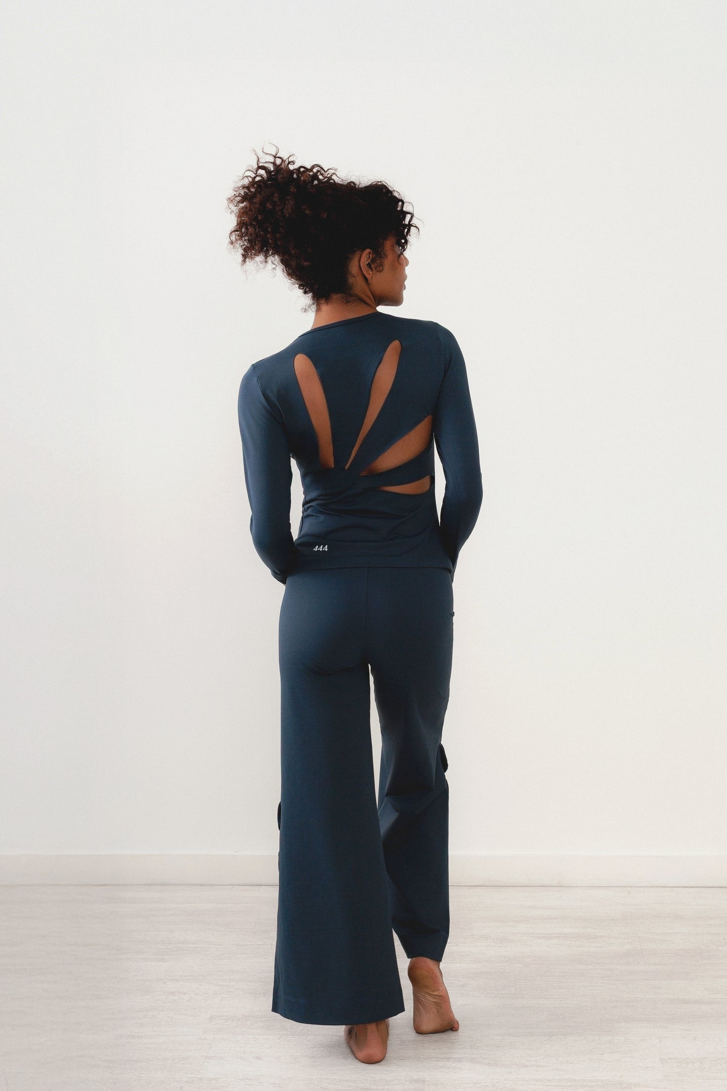 Blue Bloom Longsleeve